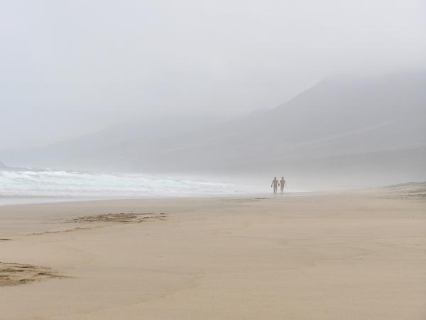 la soledad de la playa (María Díaz G.)