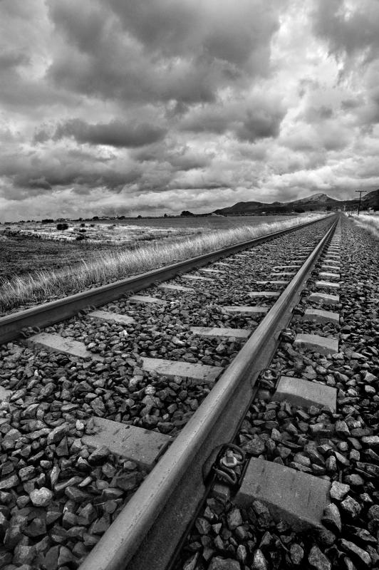 Los trenes negros (Francisco Miguel Godoy Aguilar)