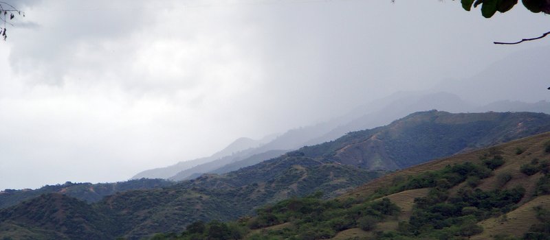 Los Andes con lluvia (Manuel Sabariz Santos)