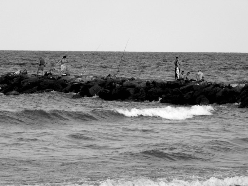 pescando ByN (ivan cebellan sanchez)