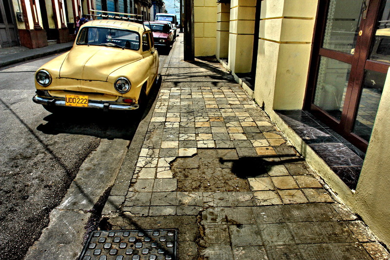 Calle cubana (Miguel Angel Rodríguez Romeo)