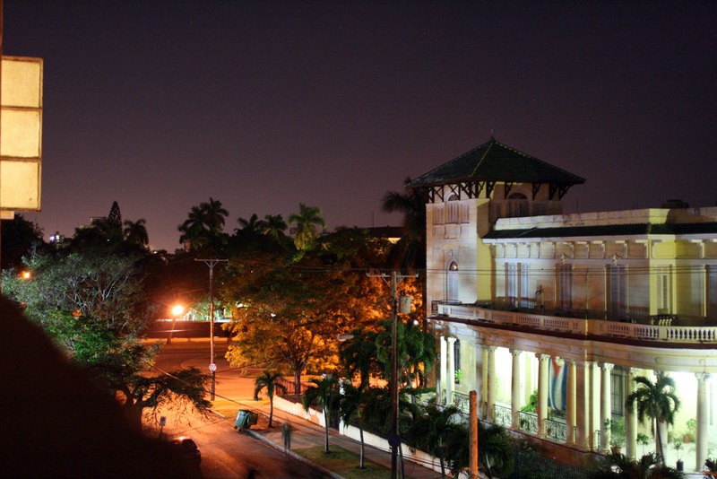 Habana de noche (Carlos Jorge Sentmanat Vázquez)