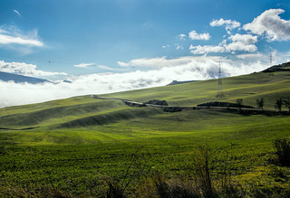 Nubes bajas por Arlegui...     (Navarra) (JLuis San Agust&iacute;n)