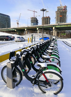 snowy rental bike, after snowy rental bike, well you get the idea... (Tormar Johnson)