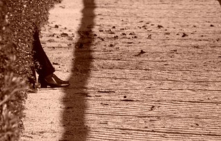 &hellip;en el alma, las soledades se extienden bajo el sol muerto del amor... (caminanteK)