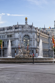 Banco de España (2) (lebeauserge.es)
