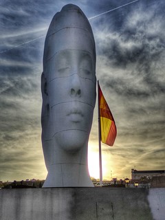 Un Paseo por Madrid, A Walk through Madrid (Jey Key Key)