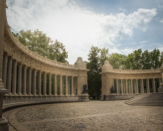 Monumento Alfonso XII - El Retiro - Madrid - España (Judit_dps)