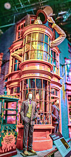 IMG-20260517-WA0028-2.jpg 1 .. The making of Harry Potter. (yves62160)