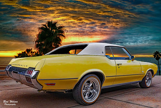 1972 Olds Cutlass Sunset 80D 24mm (rod1691)