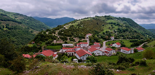 Primavera en Iragui    (Navarra) (JLuis San Agust&iacute;n)
