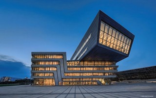 WU - Vienna University of Economics and Business (carlosk75LM)