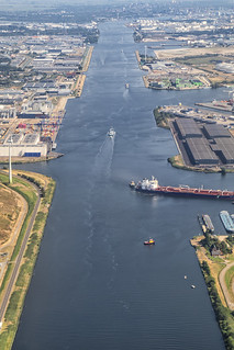 Noordzeekanaal, o canal del mar del Norte (lebeauserge.es)