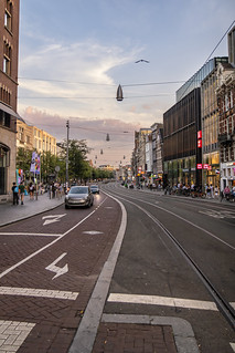 Calle Rokin hacia el sur (lebeauserge.es)