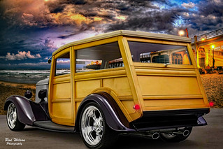 1933 Ford Custom Woody Sunset O'Side Pier 6Di 24mm (rod1691)