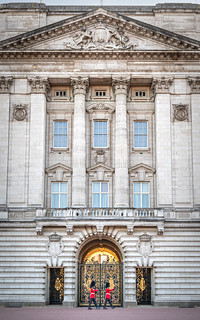 Changing of the Guard, Buckingham Palace, London, UK (philipwhitcombe)