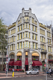 Raadhuisstraar con Singel (lebeauserge.es)