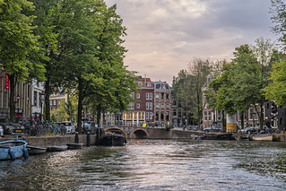 Por el canal de Keizersgracht (1) (lebeauserge.es)