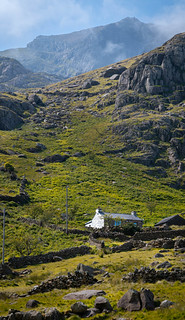 Pen-y-Pass, Snowdonia, Wales, UK (philipwhitcombe)