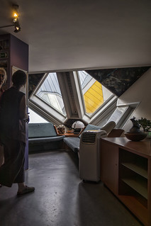 Interior de una Casa-Cubo (lebeauserge.es)