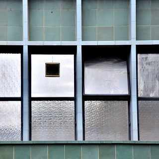 Square abstract (bernard.saubot)