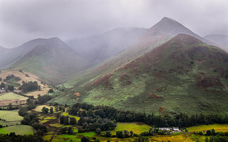 View of the hills from the near Catbells, Lake District, England (philipwhitcombe)