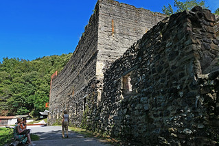 Hornos de minas de Pe&ntilde;as de Aya, Irun. (Luis M&ordf; Lainsa)