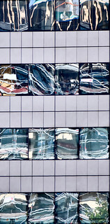 Urban reflections (bernard.saubot)