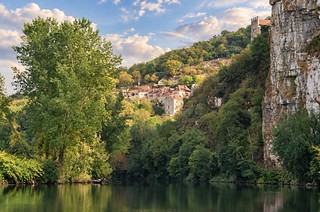Saint cirk Lapopie vu du Lot (ge.chapuis)