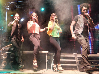 Bailando. (J.G.Sansano)