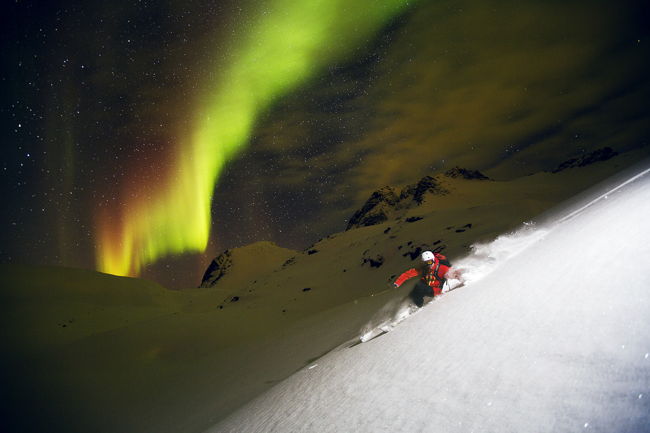 Northern light sking de Fredrik Schenholm