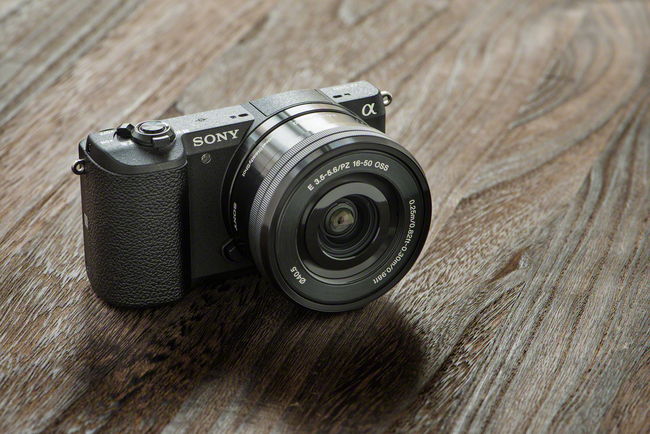 Sony α5100