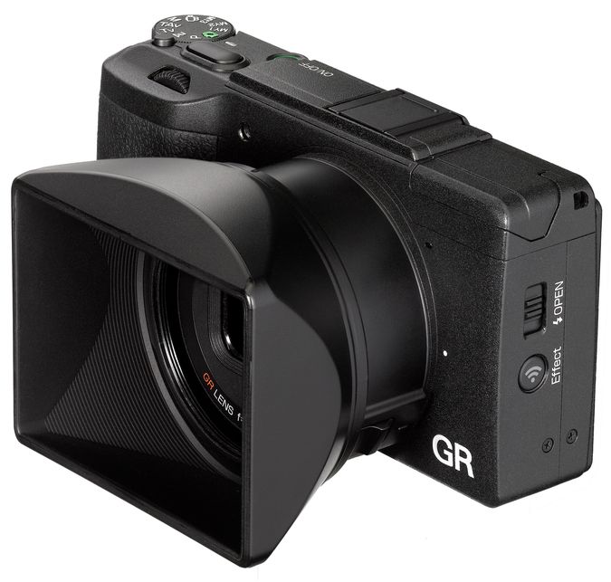 Nuevo pack de unidades limitadas Ricoh GR II Premium Kit