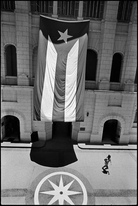 Copyright of Elliott Erwitt www.havana-fellowship.com