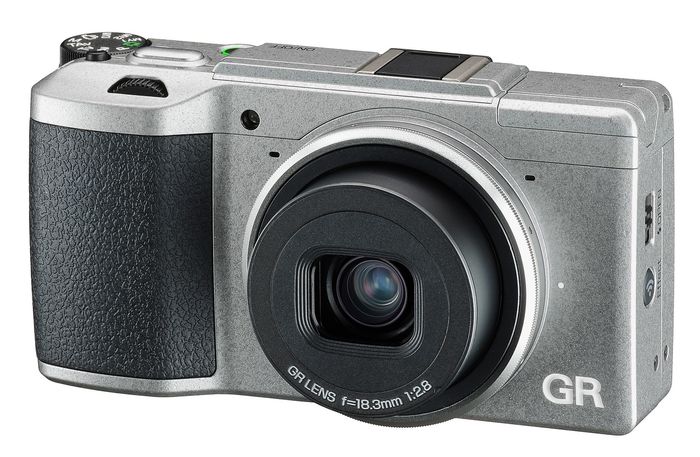 Ricoh GR II Silver Edition