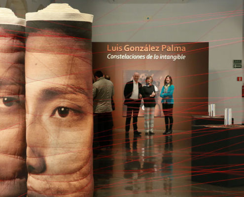 Constelaciones de lo intangible de Luis González Palma