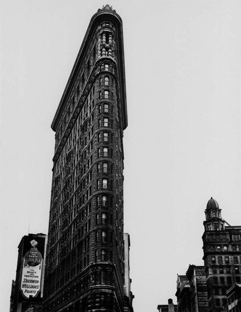Edificio Flatiron, Nueva York, 1938 © Berenice Abbott/ Commerce Graphics / Getty Images. Cortesía Howard Greenberg Gallery, Nueva York.