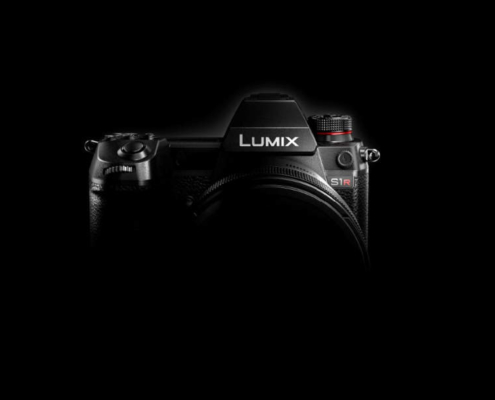 Panasonic Lumix S