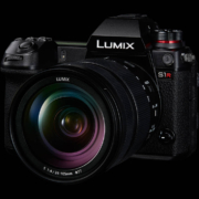 Panasonic Lumix S1R