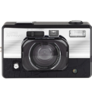 lomoapparat__alexanderplatz__close-up-lens__on-white lomoapparat__alexanderplatz__close-up-lens__on-white